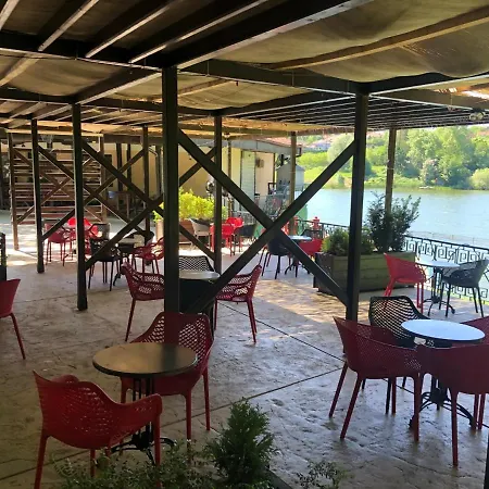 Resort Jezero Kudrec