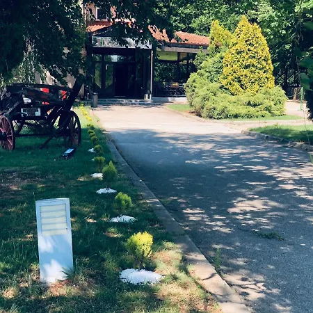 Jezero Kudrec Resort